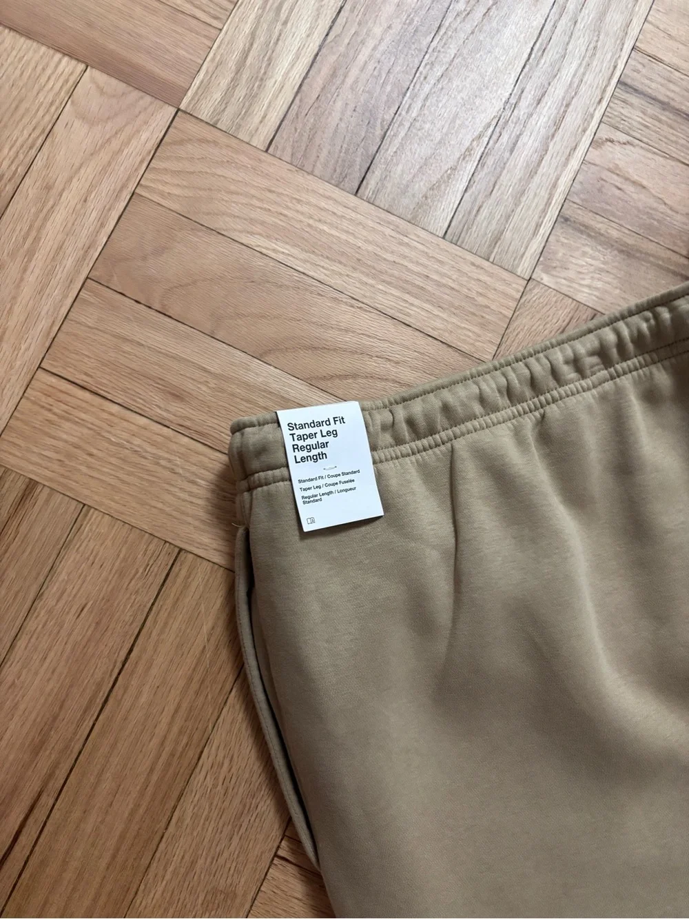 Nike Sportswear  Fleece Men's Jogger Pants Tan Size 3XL FN3787-297 NWT